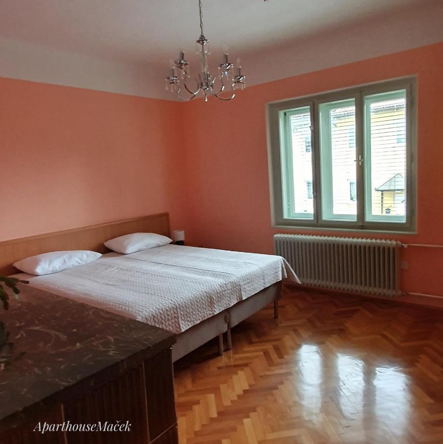 Appartamento Aparthouse Macek Lubiana Esterno foto
